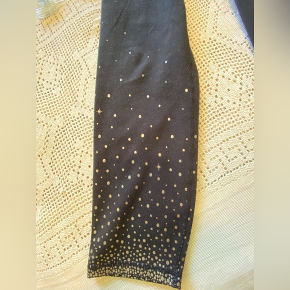 Gaiam super soft black and silver leggings size medium - Picture 1 of 5